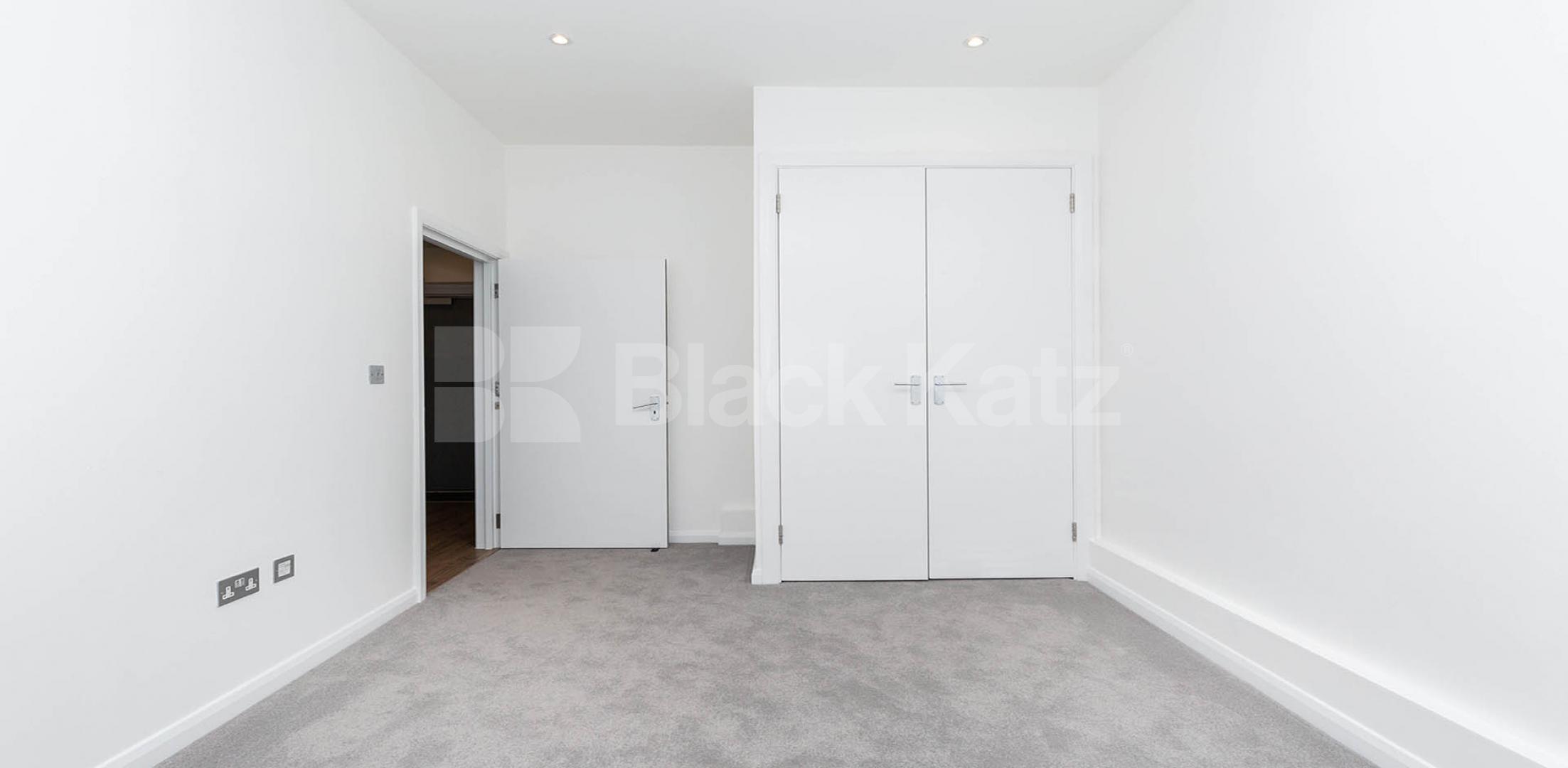 			LIVE WORK 2 BEDROOM WAREHOUSE CONVERSION, 2 Bedroom, 1 bath, 1 reception Flat			 ABILITY PLAZA-KINGSLAND ROAD, DALSTON/HAGGERSTON